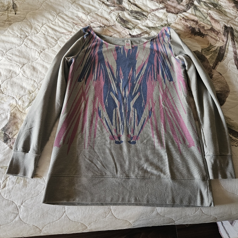 Zumba sweater
